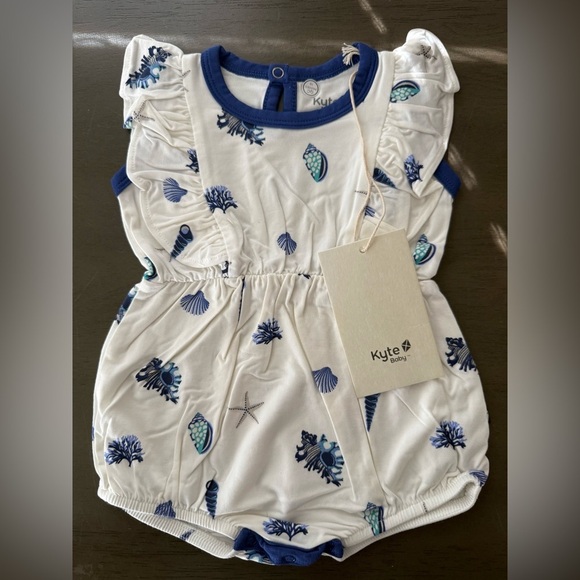 Kyte BABY Other - NWT Kyte Baby Royal Shell Bubble Romper - Size 0-3 mo